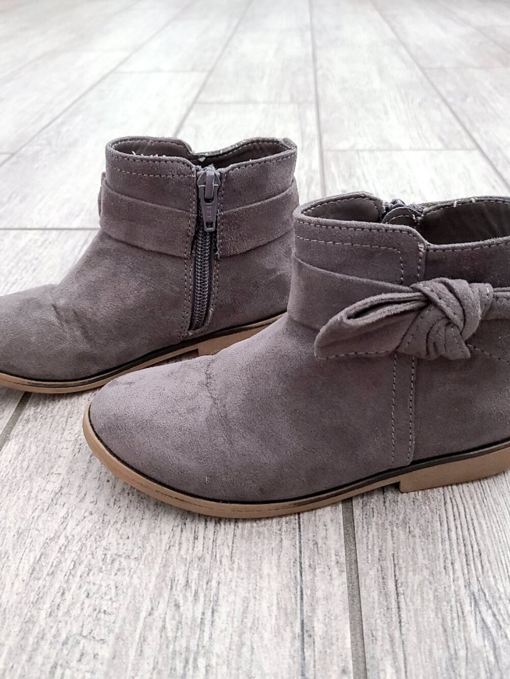 The Children's Place Ankle Boots Gray Faux Suede Bow Girls Size 10